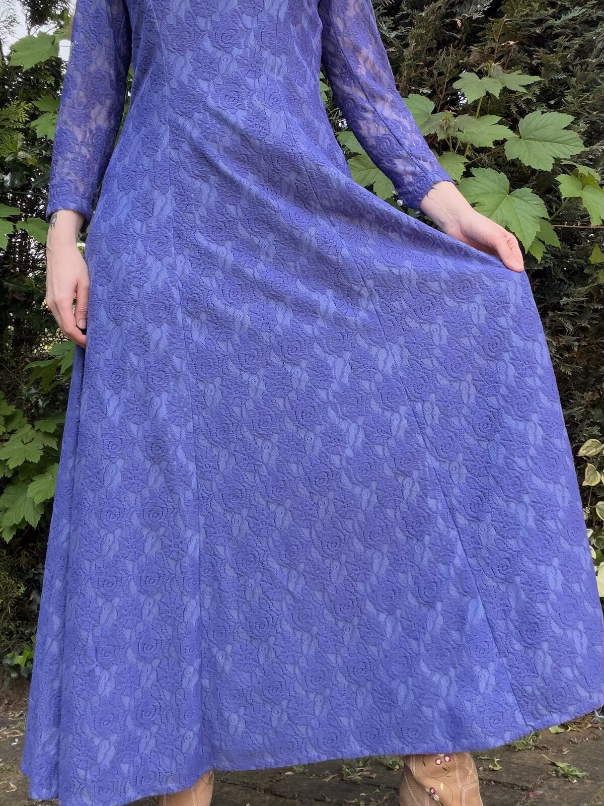 Vintage 1970s Long Dress Purple Lace Long Sleeve High Neck Maxi Dress Size 12