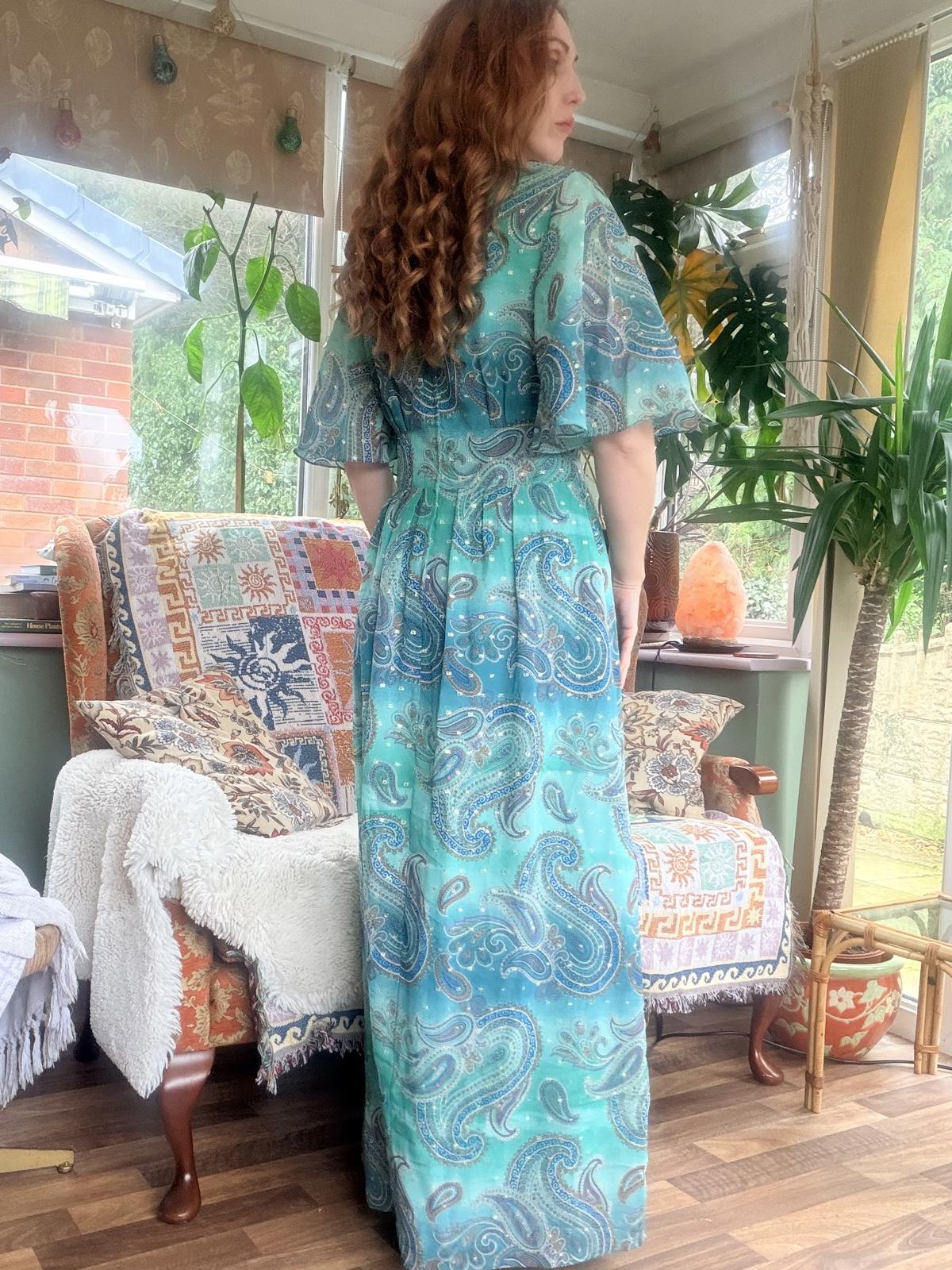 Vintage 1970s maxi dress Blue size 12 Paisley hippie boho festival Dress