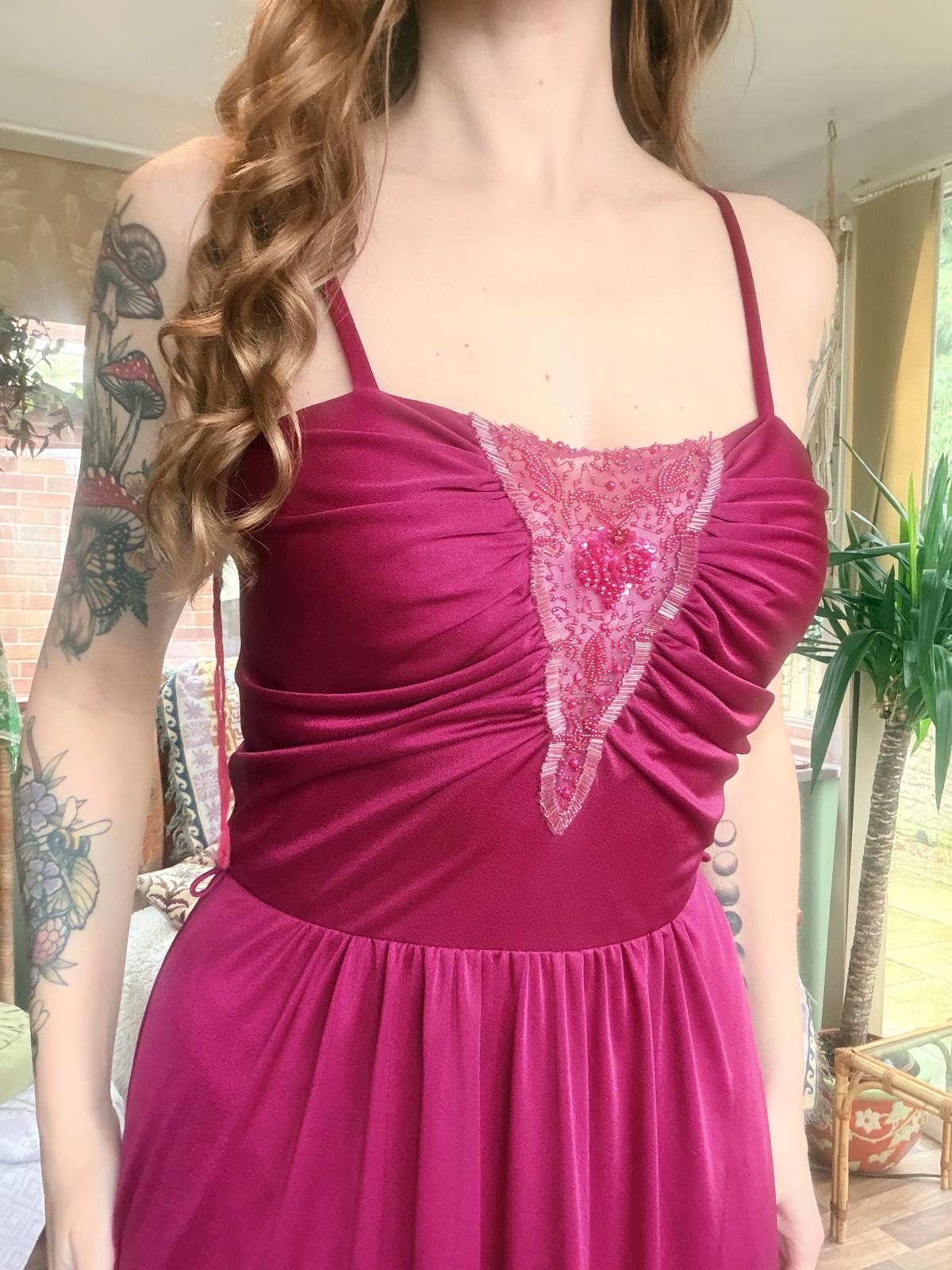 Vintage 1990s cocktail dress by Vera Mont size 10 Burgundy Maxi beaded maxi