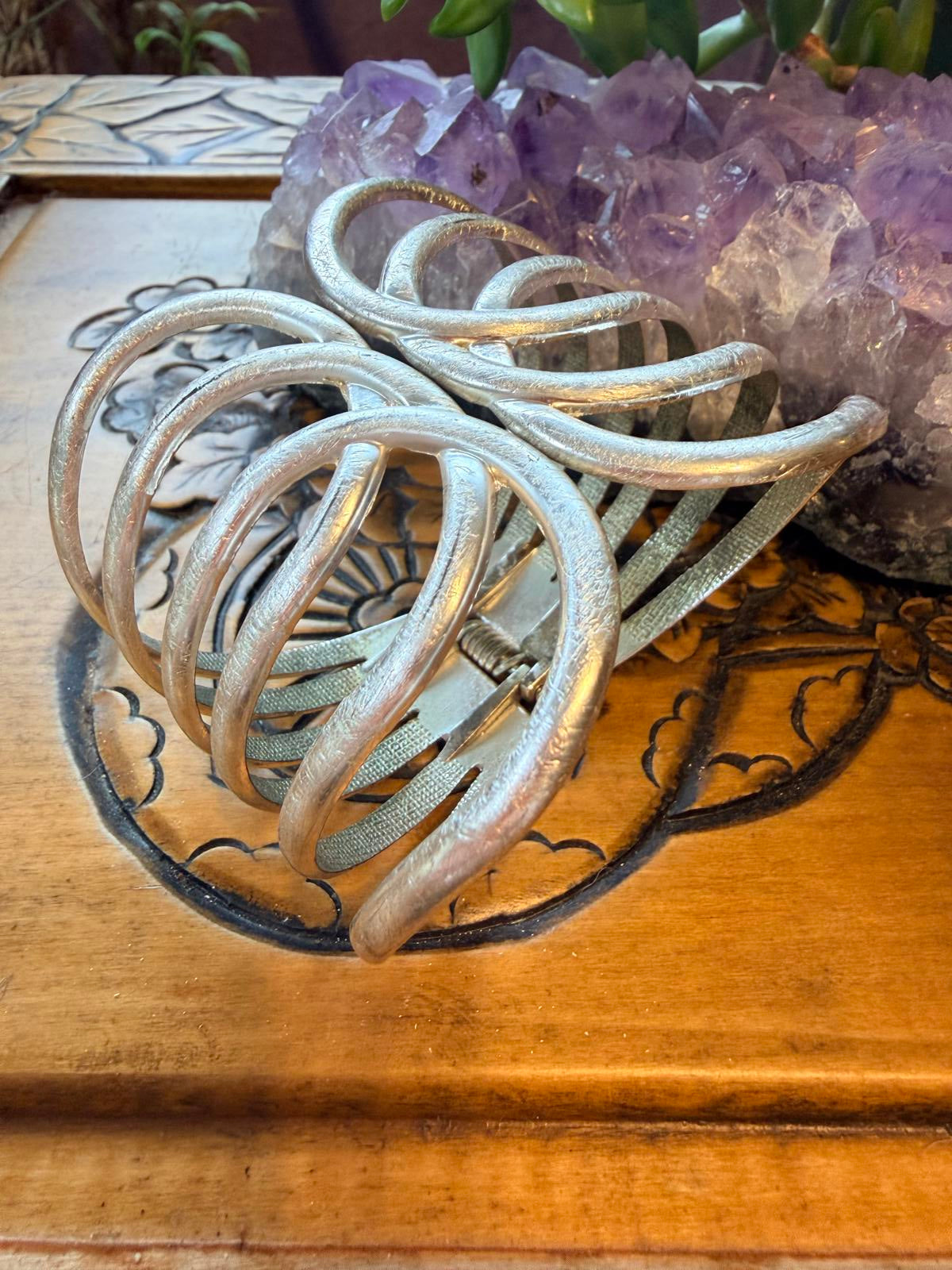 Vintage cuff bracelet bangle Silver Tone metal curved band spring hinge clasp