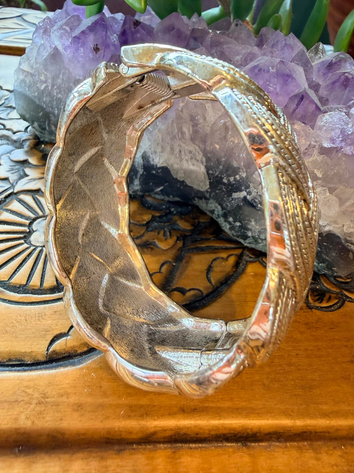 Vintage Braided cuff bracelet silver toned spring Hinged clasp Bangle