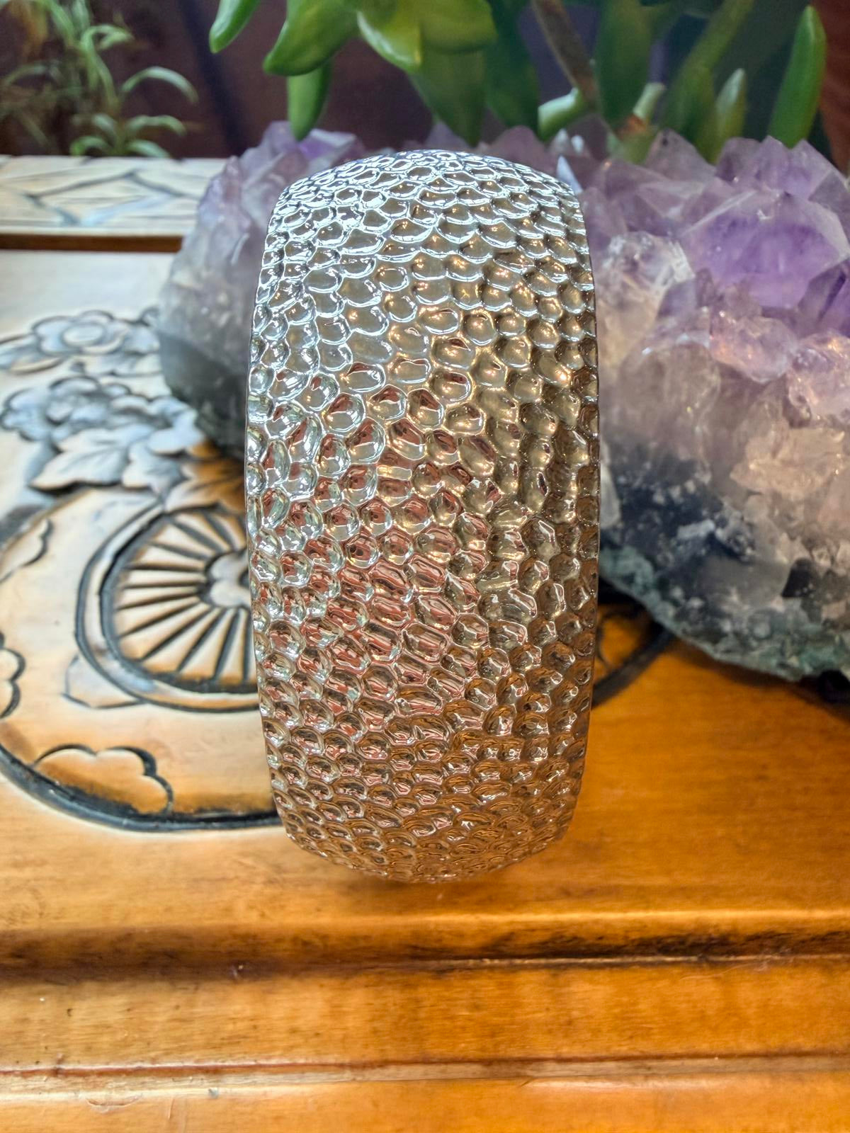 Vintage metal cuff bracelet Textured hammered Silver Tone Bangle hinged spring
