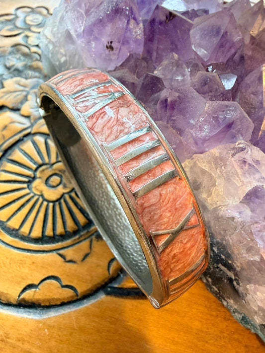 Vintage bangle bracelet Roman Numeral Inlay silver and pink hinged spring clasp