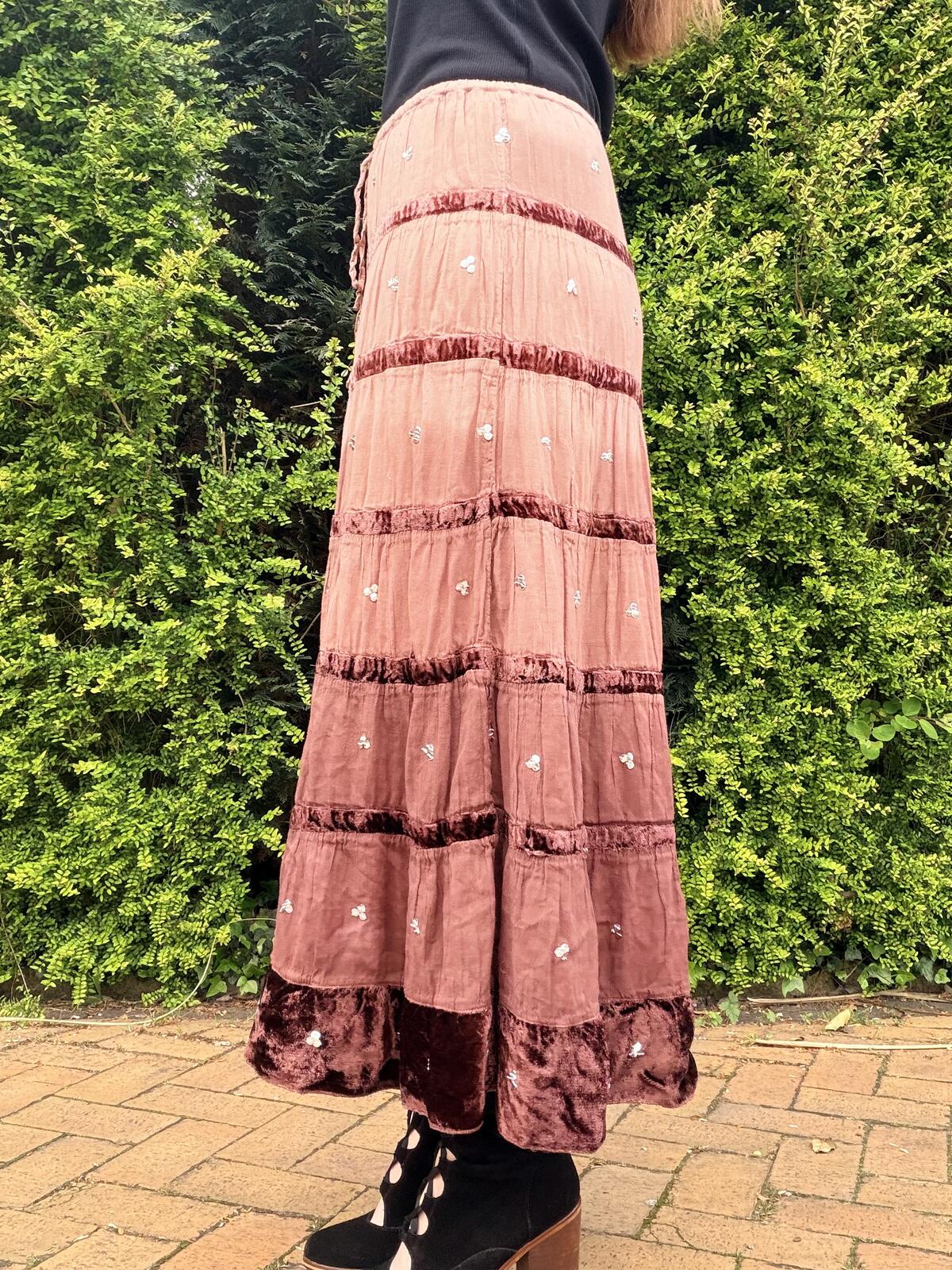 Vintage Y2K Hippie Skirt Boho Whimsigoth Velvet Trim Midi Skirt Size 10