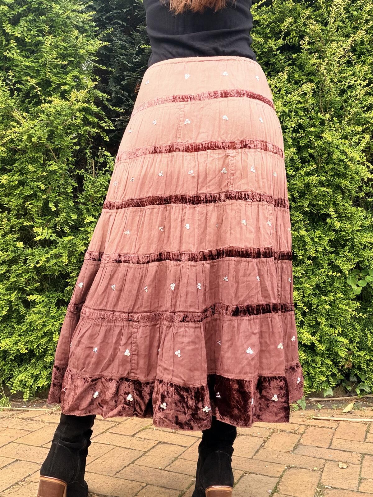 Vintage Y2K Hippie Skirt Boho Whimsigoth Velvet Trim Midi Skirt Size 10