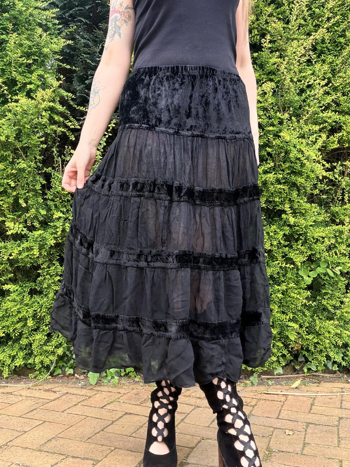 vintage 1990s Whimsigoth Skirt Black Sheer Tiered Midi Velvet Skirt Size 12