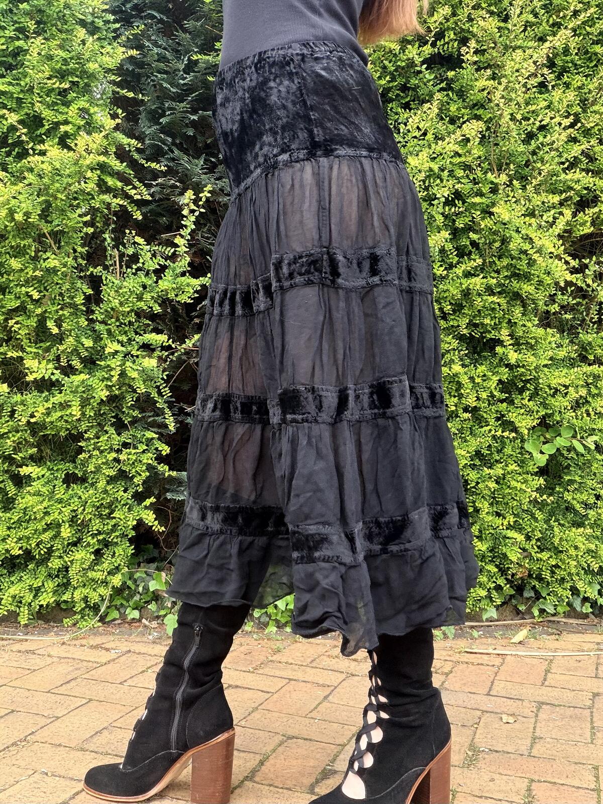 vintage 1990s Whimsigoth Skirt Black Sheer Tiered Midi Velvet Skirt Size 12