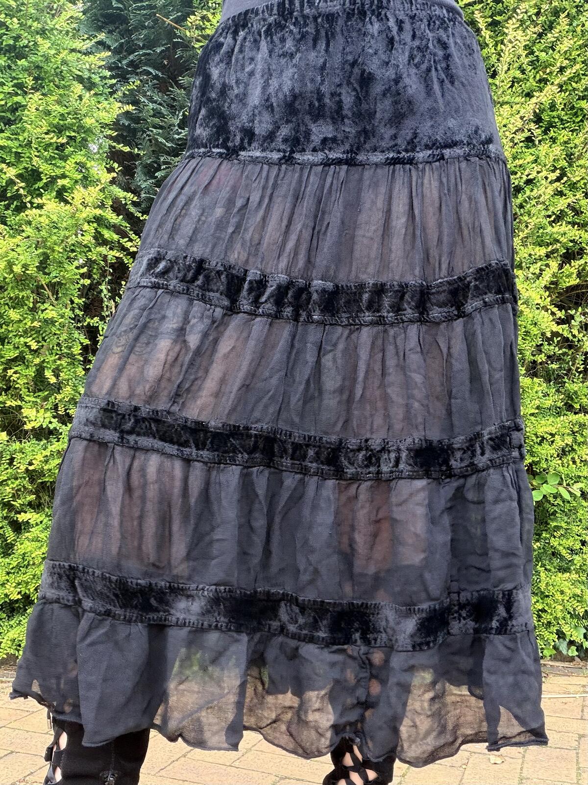 vintage 1990s Whimsigoth Skirt Black Sheer Tiered Midi Velvet Skirt Size 12