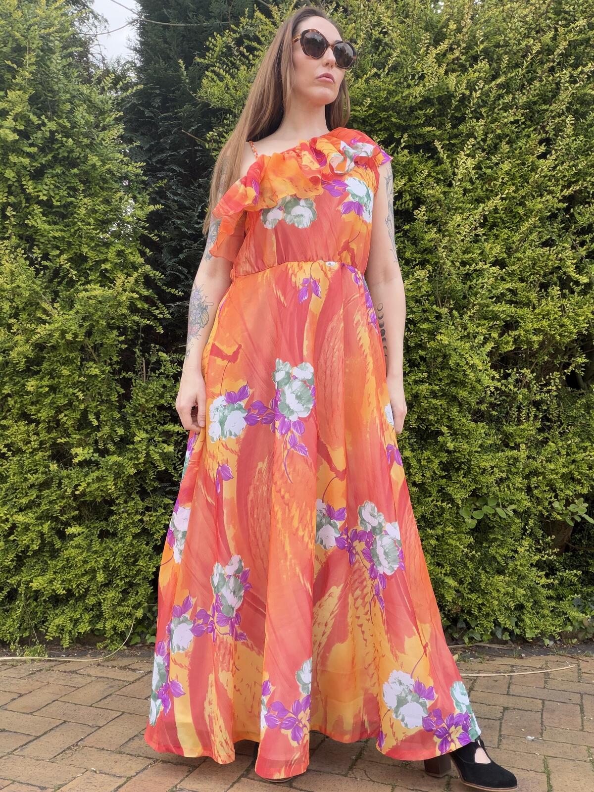 Vintage 1970s Maxi Dress Orange Floral One Shoulder Long Dress with Ruffles12