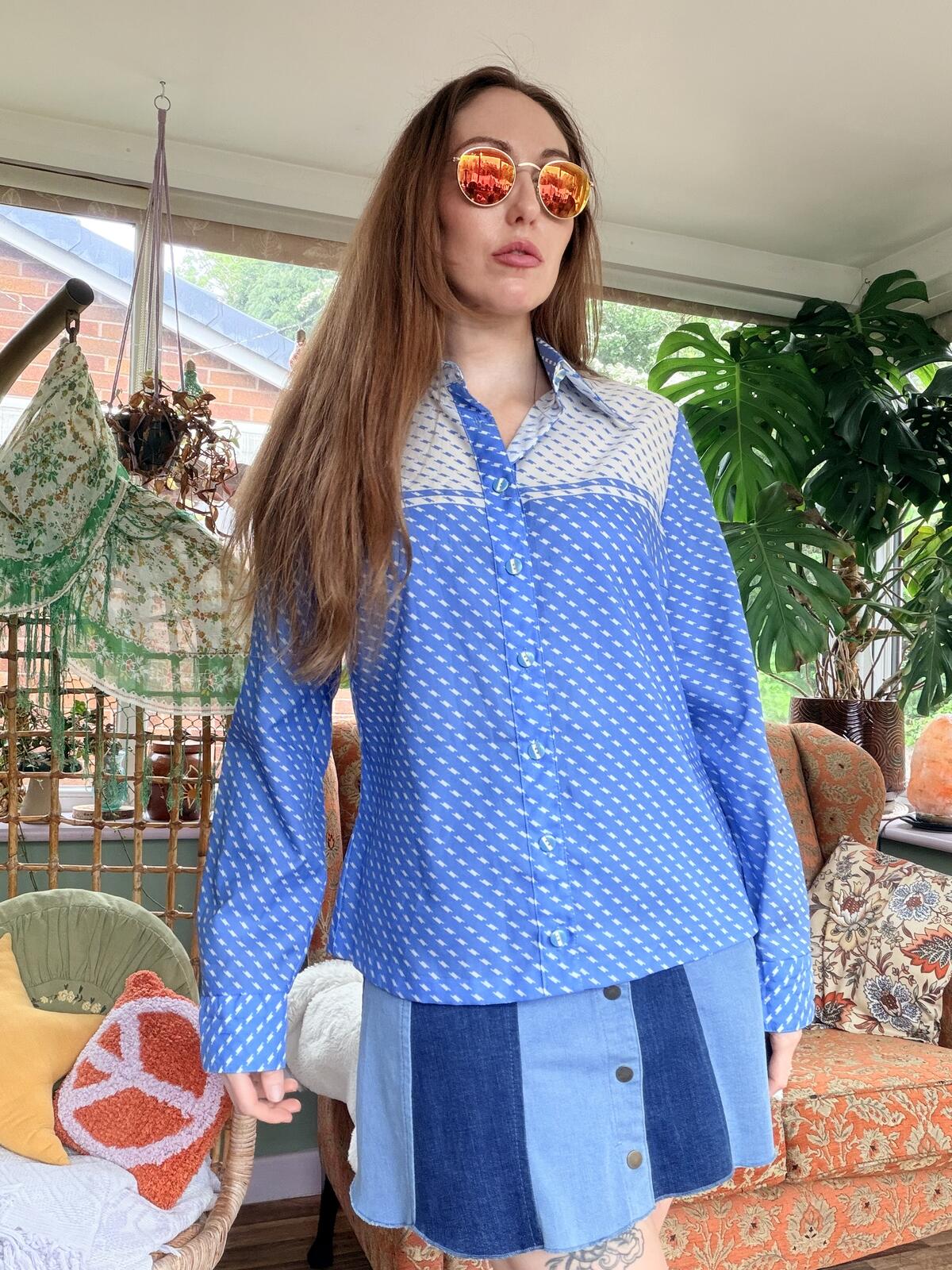 Vintage 1970s Retro Shirt Blue Patterned Button Up Blouse Size 16