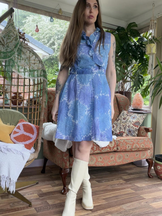 Vintage 1970s Summer Dress Blue Floral Sleeveless with Ruffle Detail Size 12