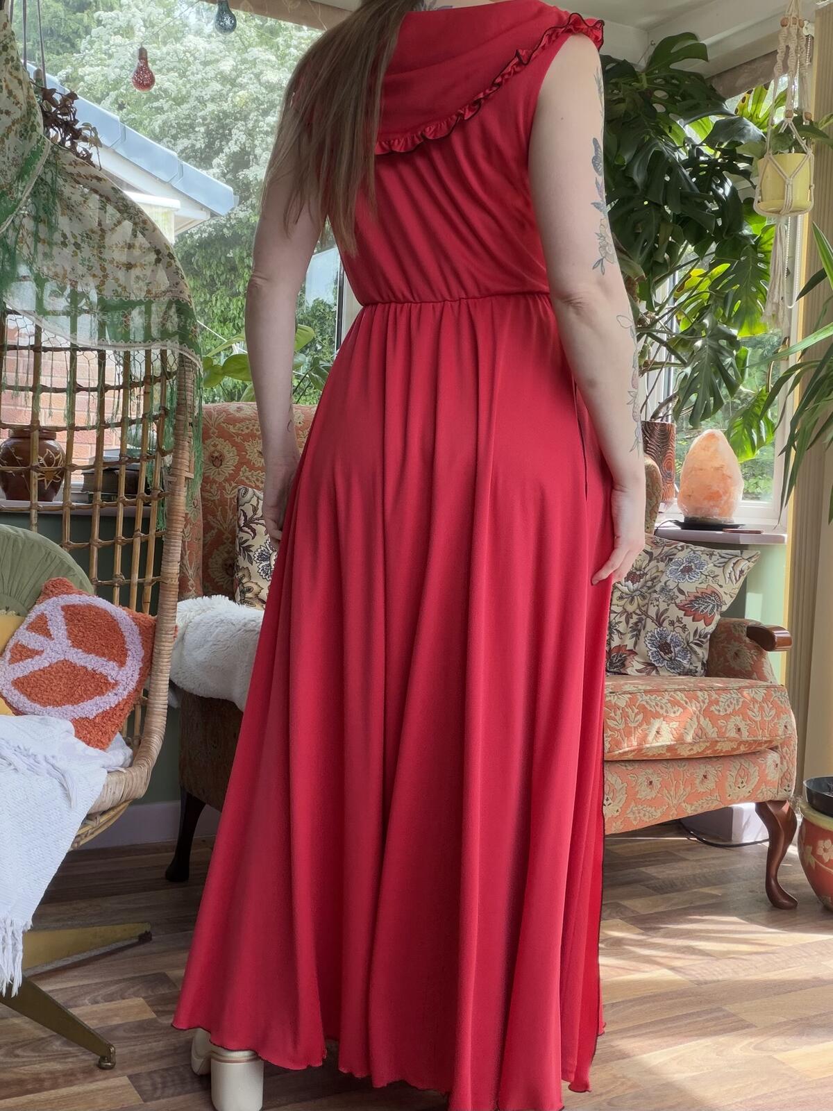 Vintage 1970s Maxi Dress Long Layered Red with Ruffle Detail Size 12 to 14