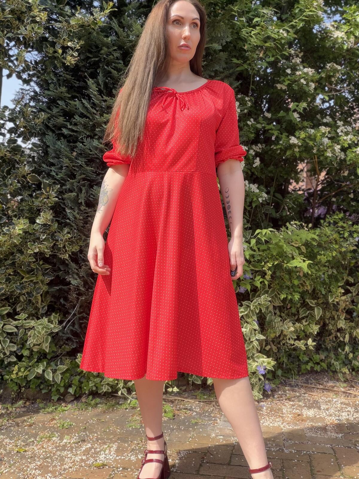Vintage Red Polka Dot Midi Dress with Tie Neck and Puff Sleeves Size 18