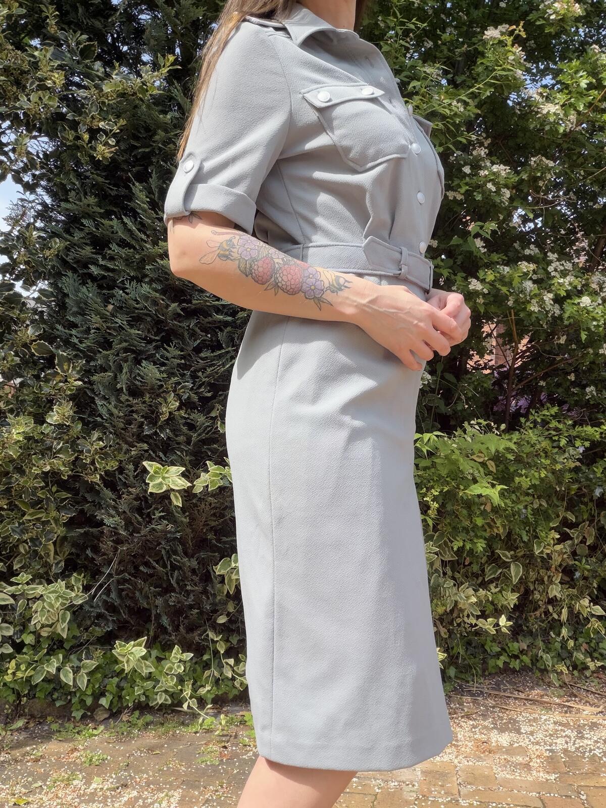 Vintage 1970s Shirt Dress Grey Belted Military Midi Dress with Pockets size 12