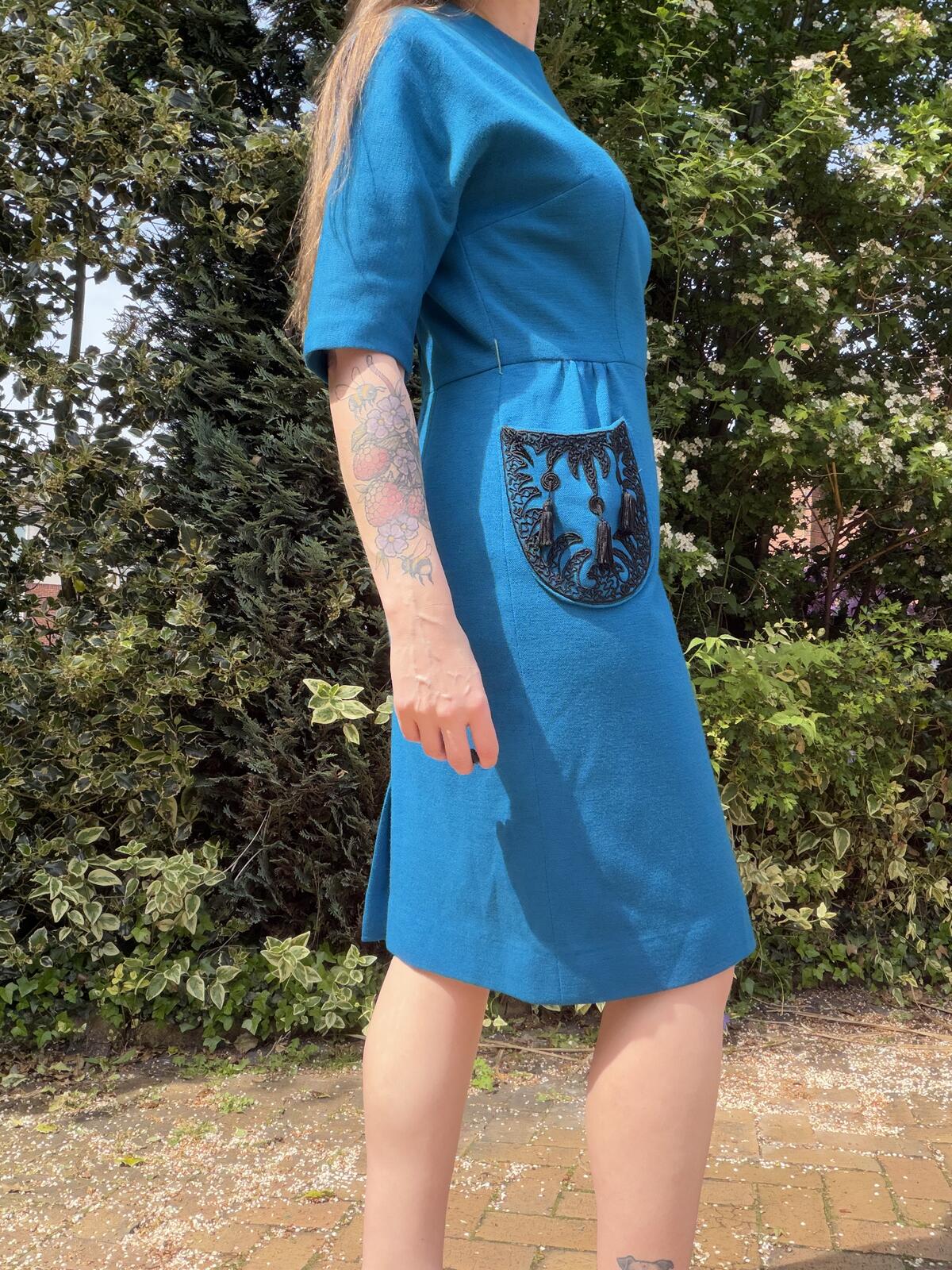 Vintage 1980s Dress Blue Knee Length with Embroidered Pocket Size 12