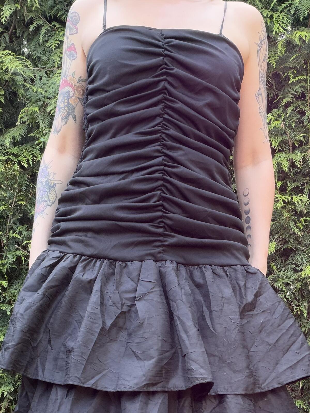 Vintage 1980s Party Dress Black Ruched Strap Dress with Tiered Skirt Size 14