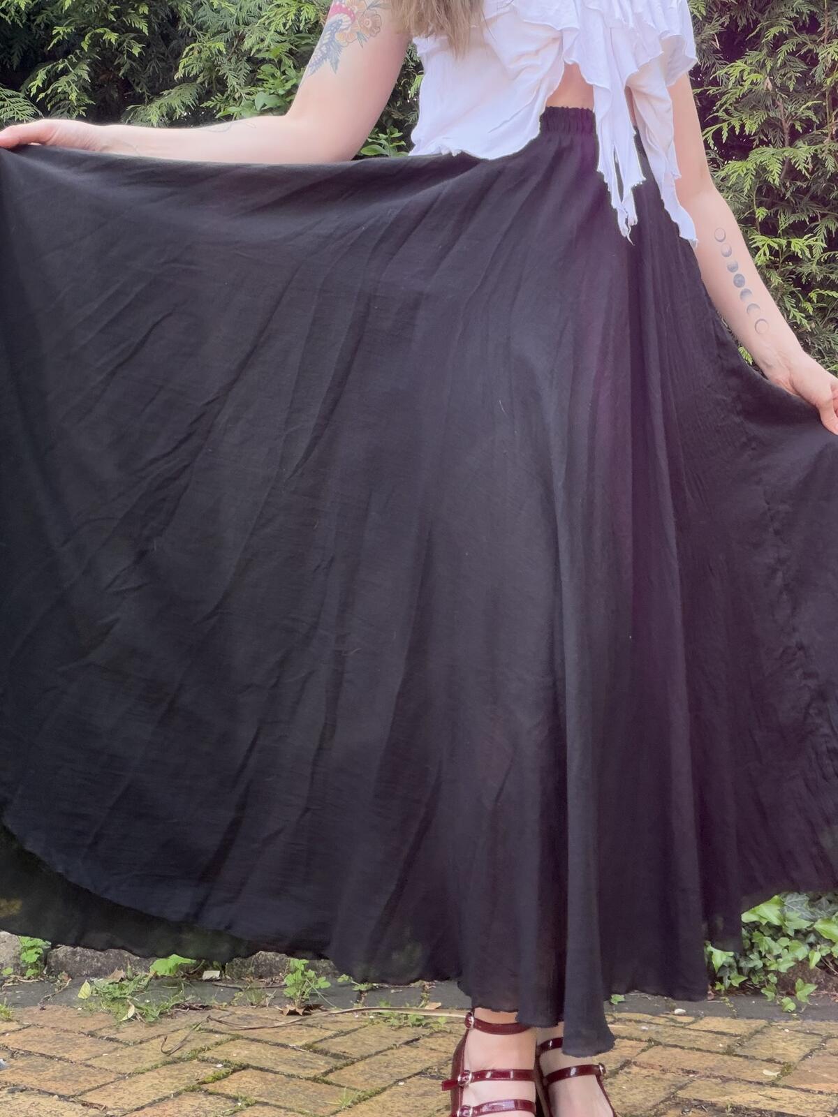 Hippie Boho Long Skirt Whimsigoth Black Long Flowing Maxi Elastic Waist 8 to 10