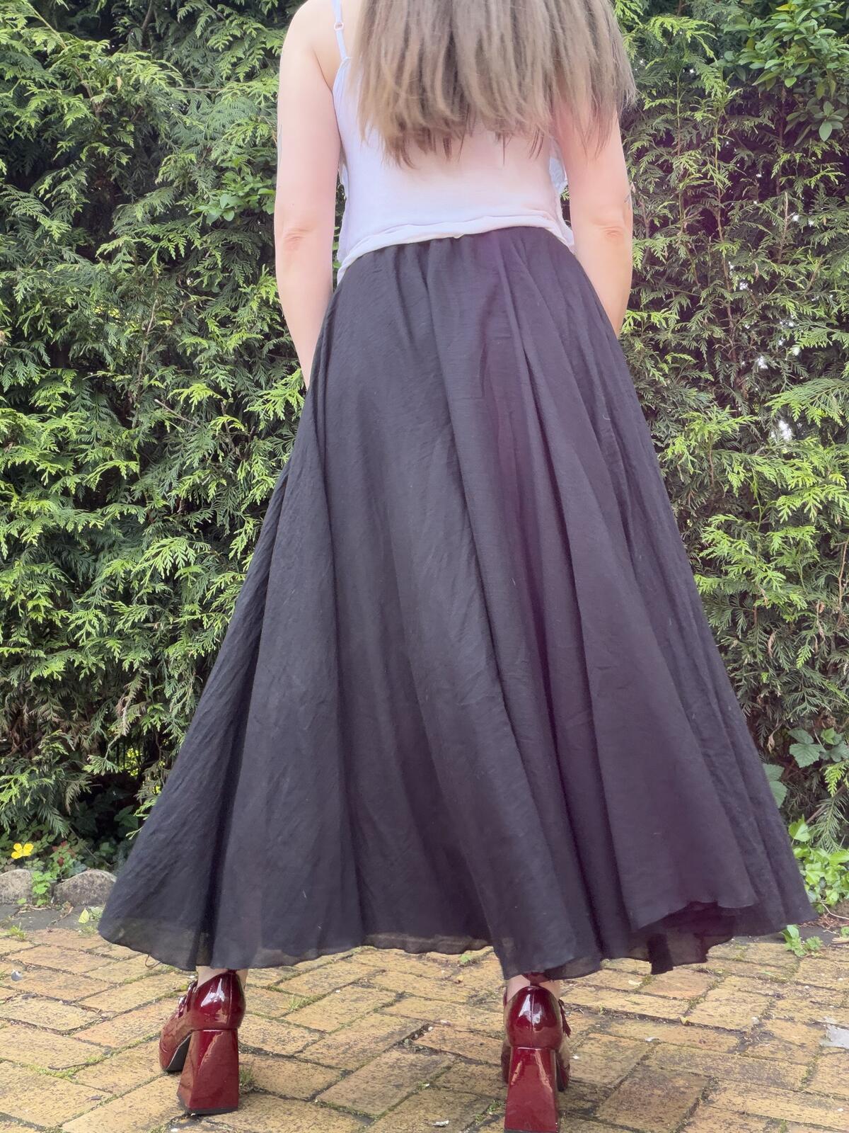 Hippie Boho Long Skirt Whimsigoth Black Long Flowing Maxi Elastic Waist 8 to 10