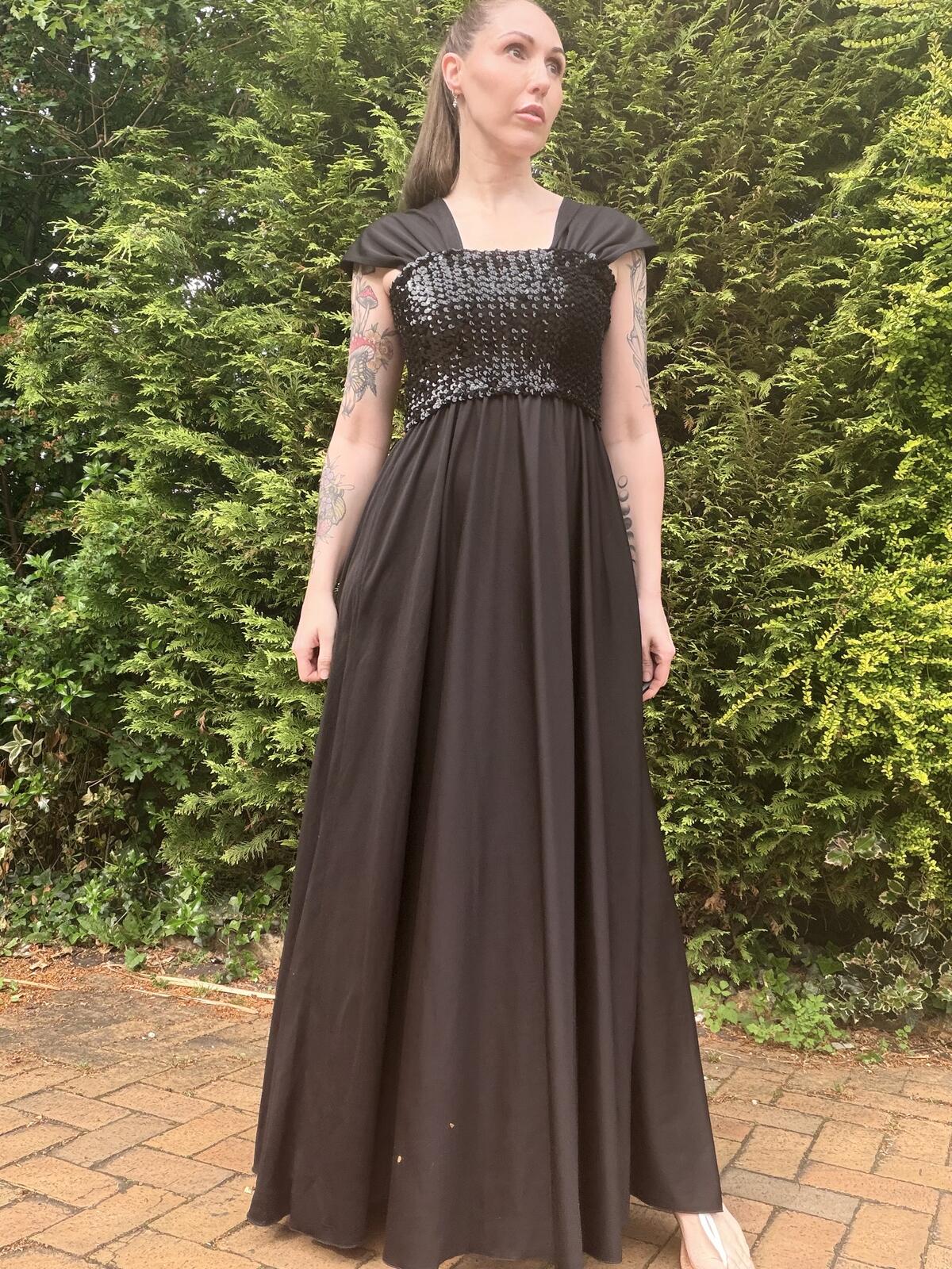 Vintage 1980s Maxi Dress Black Long Party Dress with Sequin Bodice Size 10