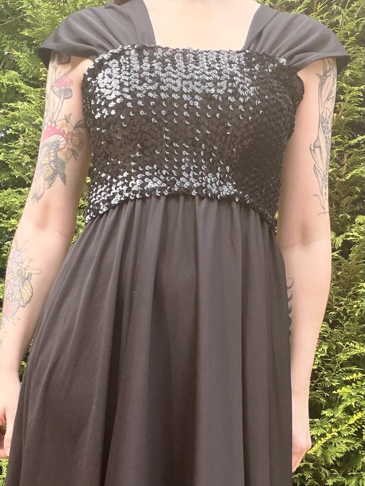 Vintage 1980s Maxi Dress Black Long Party Dress with Sequin Bodice Size 10