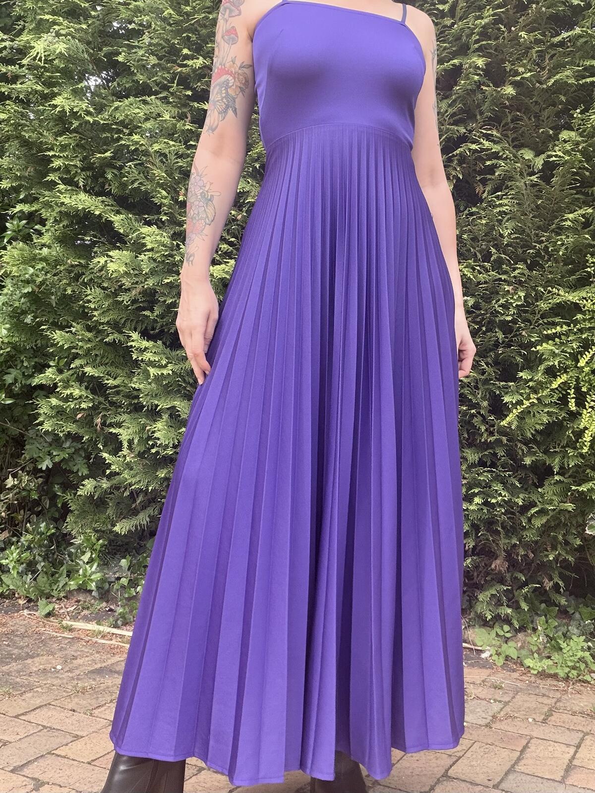 Vintage 1980s Maxi Dress Purple Pleated Long Dress with Spaghetti Straps Size 8