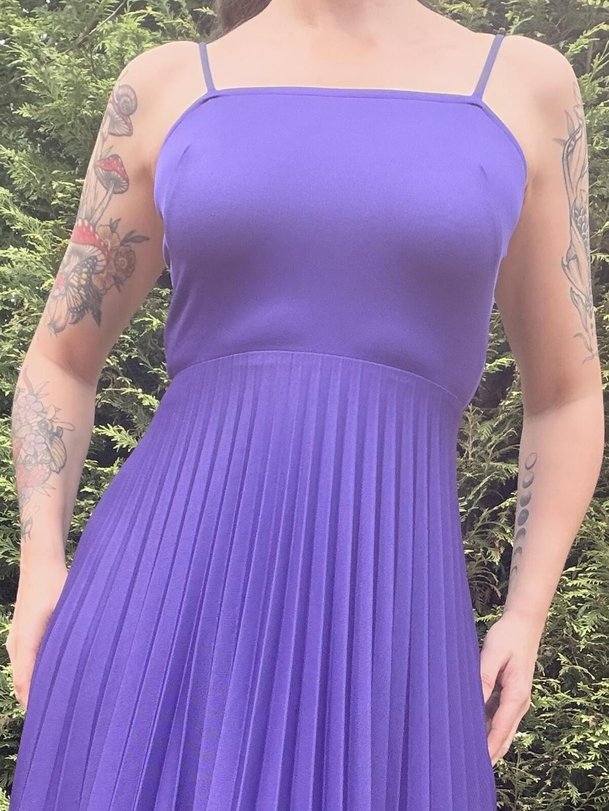 Vintage 1980s Maxi Dress Purple Pleated Long Dress with Spaghetti Straps Size 8