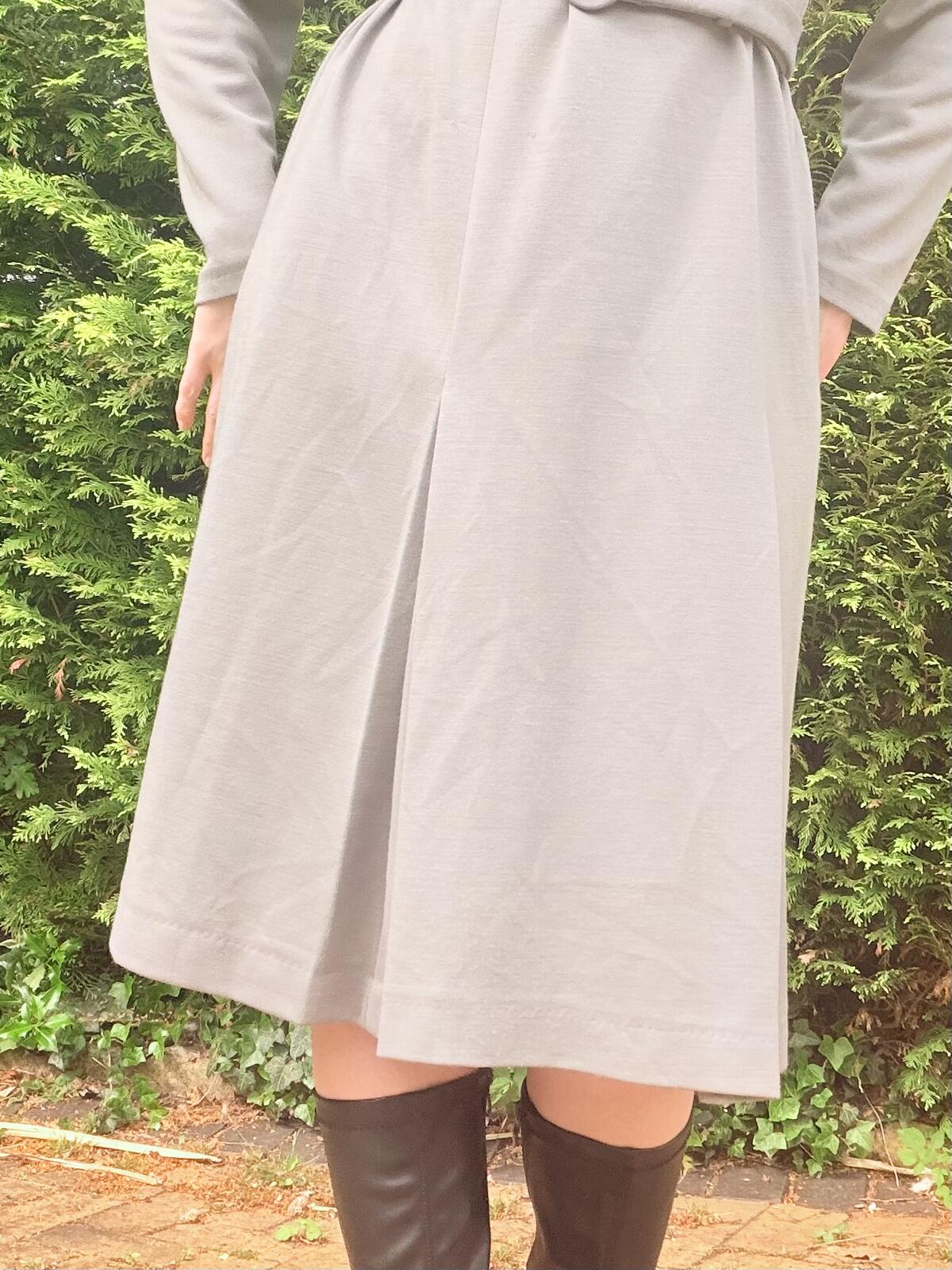 vintage 1970s Shirt Dress Grey Long Sleeve Belted Pleated Midi Dress size 16