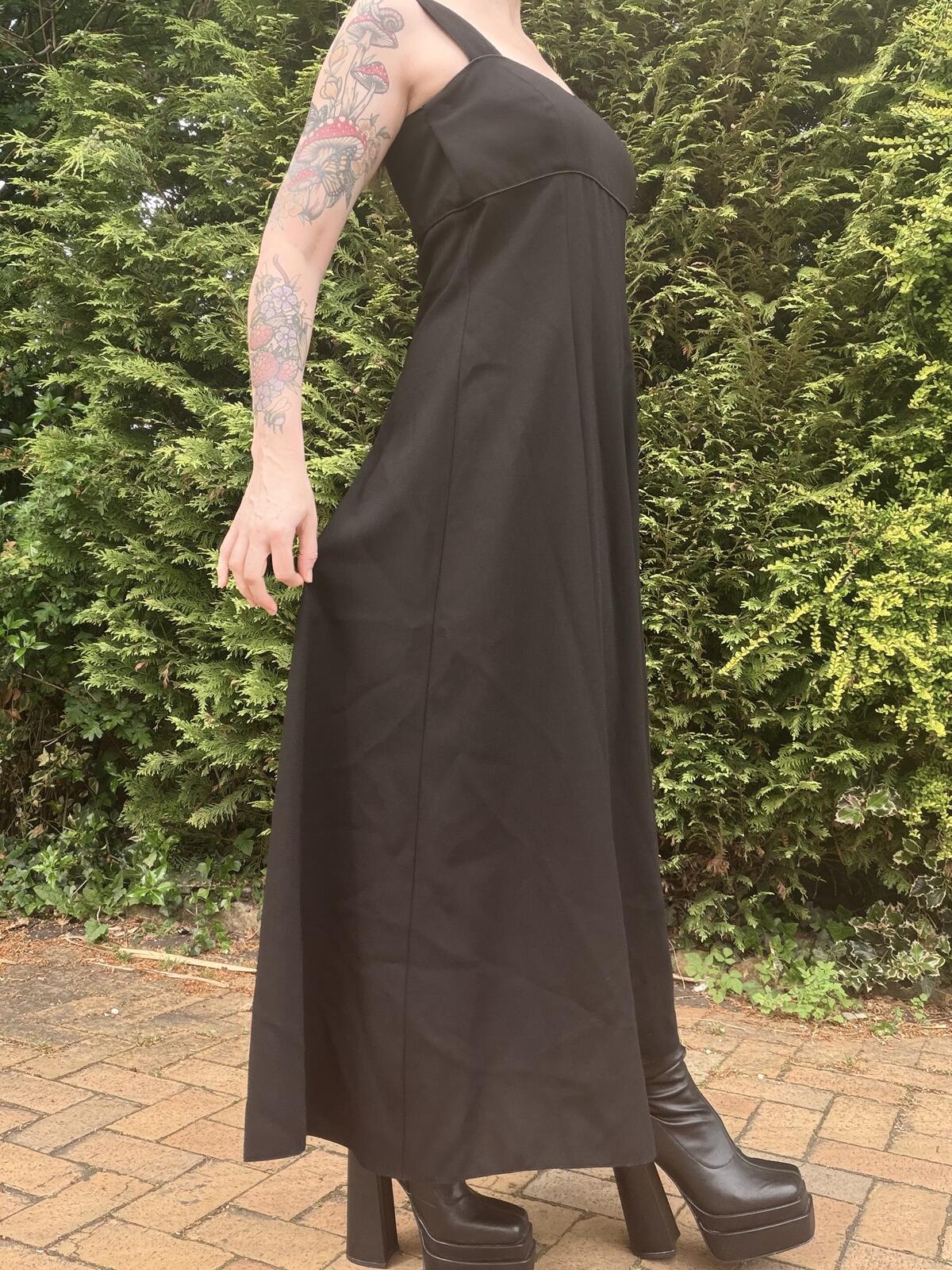 Vintage 1990s Black Dress Floaty Sleeveless Maxi Dress with Wide Straps Size 14