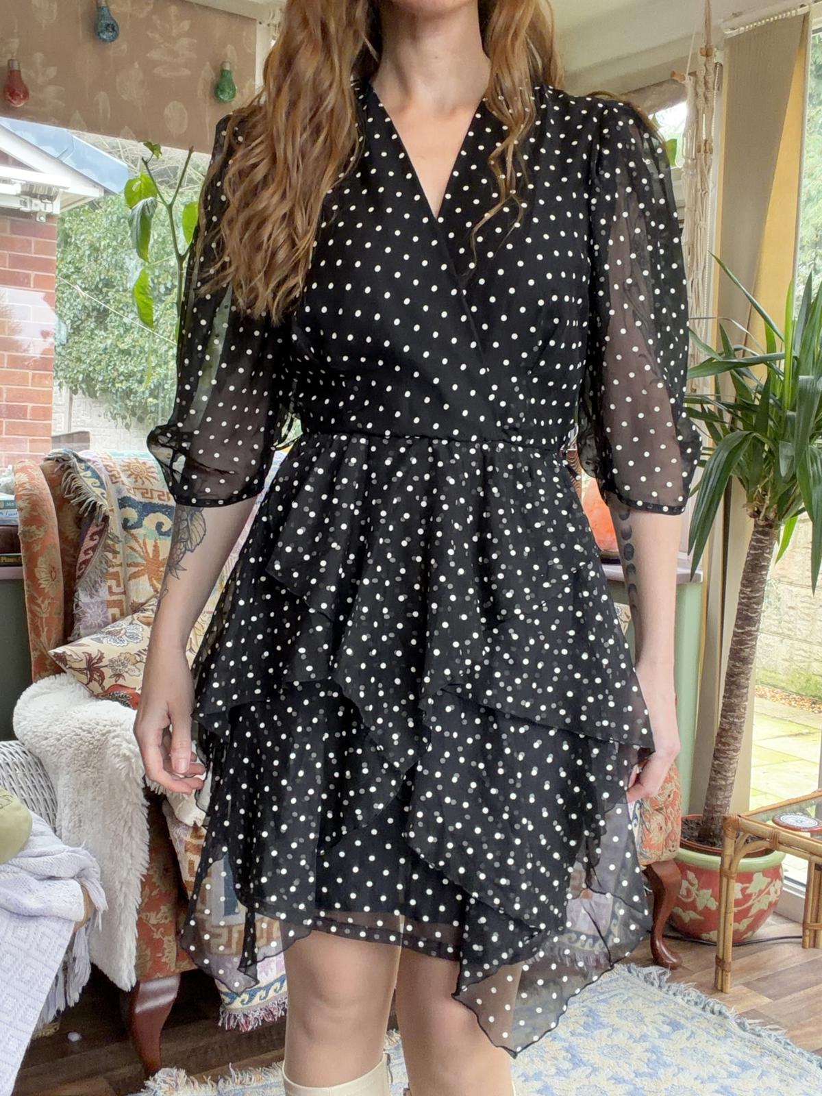 Vintage 1980s Polcadot Dress By Yessica Retro Floaty Assymetric Design Black 8