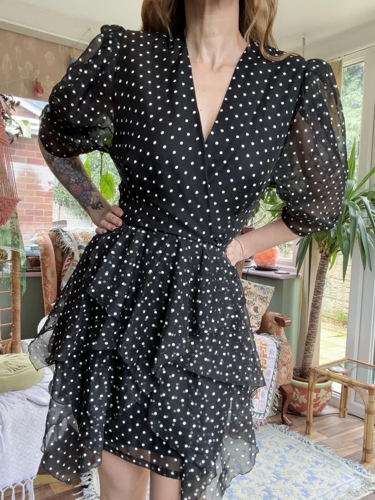 Vintage 1980s Polcadot Dress By Yessica Retro Floaty Assymetric Design Black 8