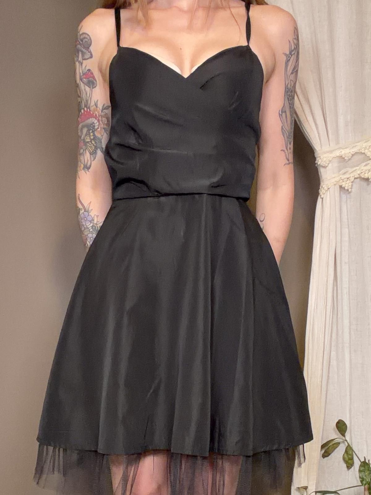 Vintage 1980s Party Dress Black Sleeveless Dress with Tulle Hem Size 10