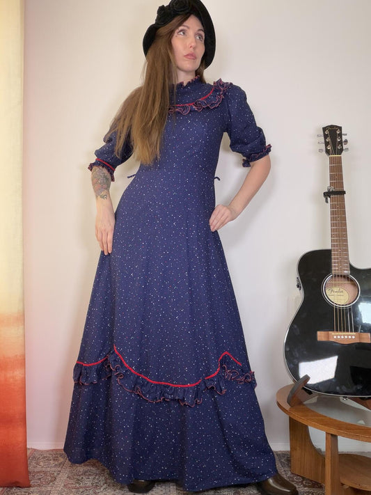 Vintage 1979s prairie dress cottagecore maxi dress with red ruffle trim size 12