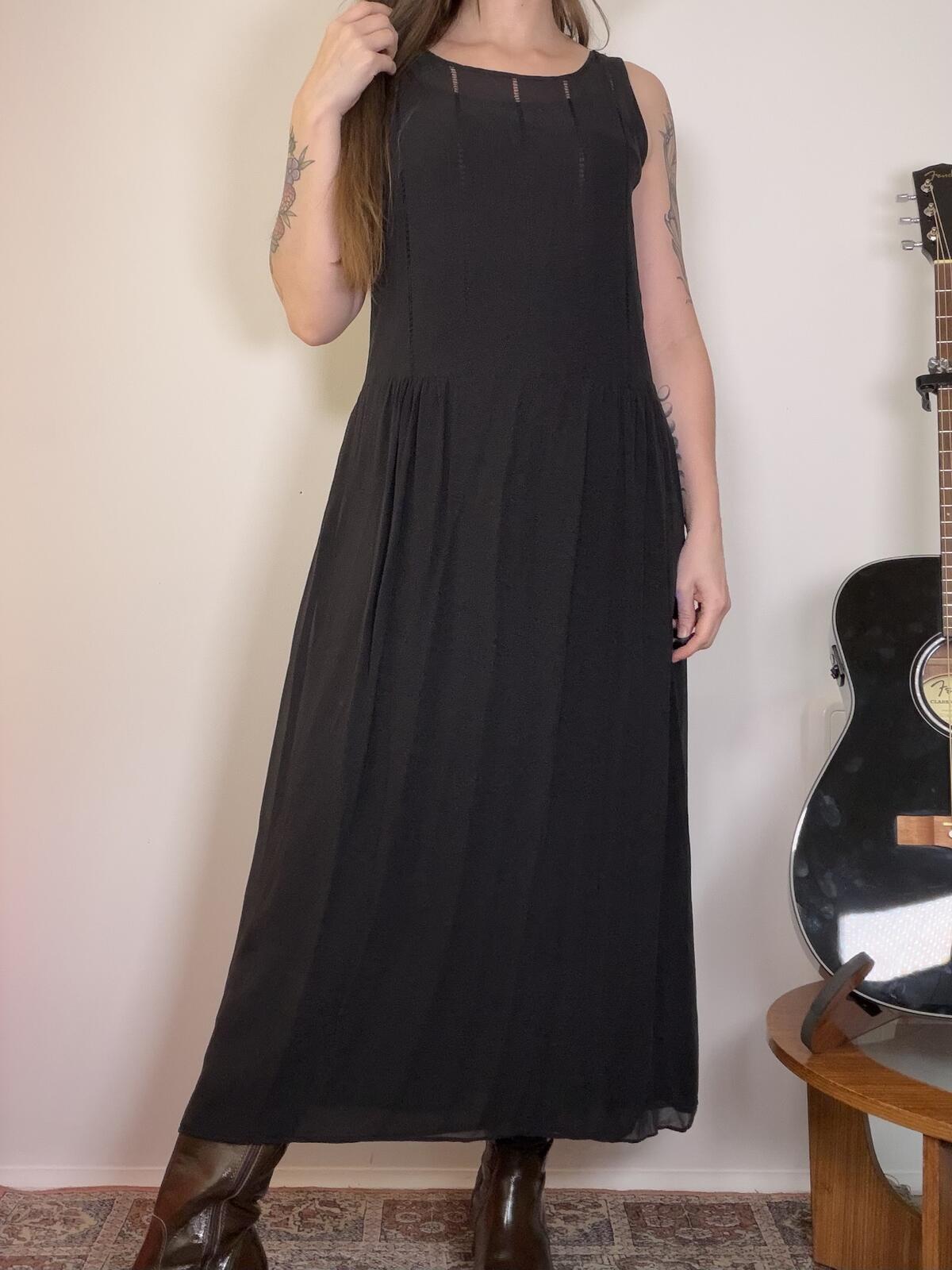 Vintage Laura Ashley dress 100% silk long floaty whimsigoth maxi black size 12