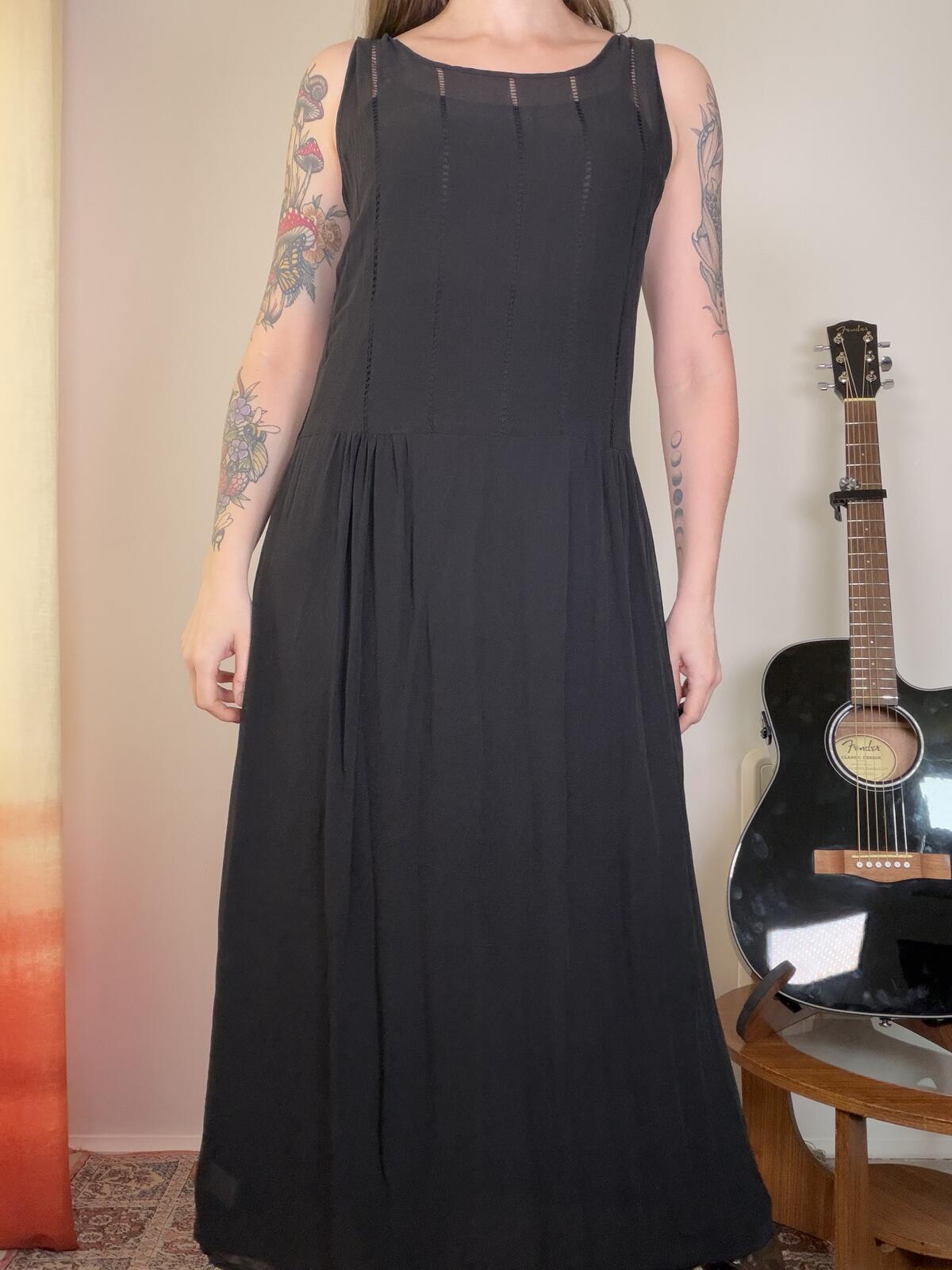 Vintage Laura Ashley dress 100% silk long floaty whimsigoth maxi black size 12