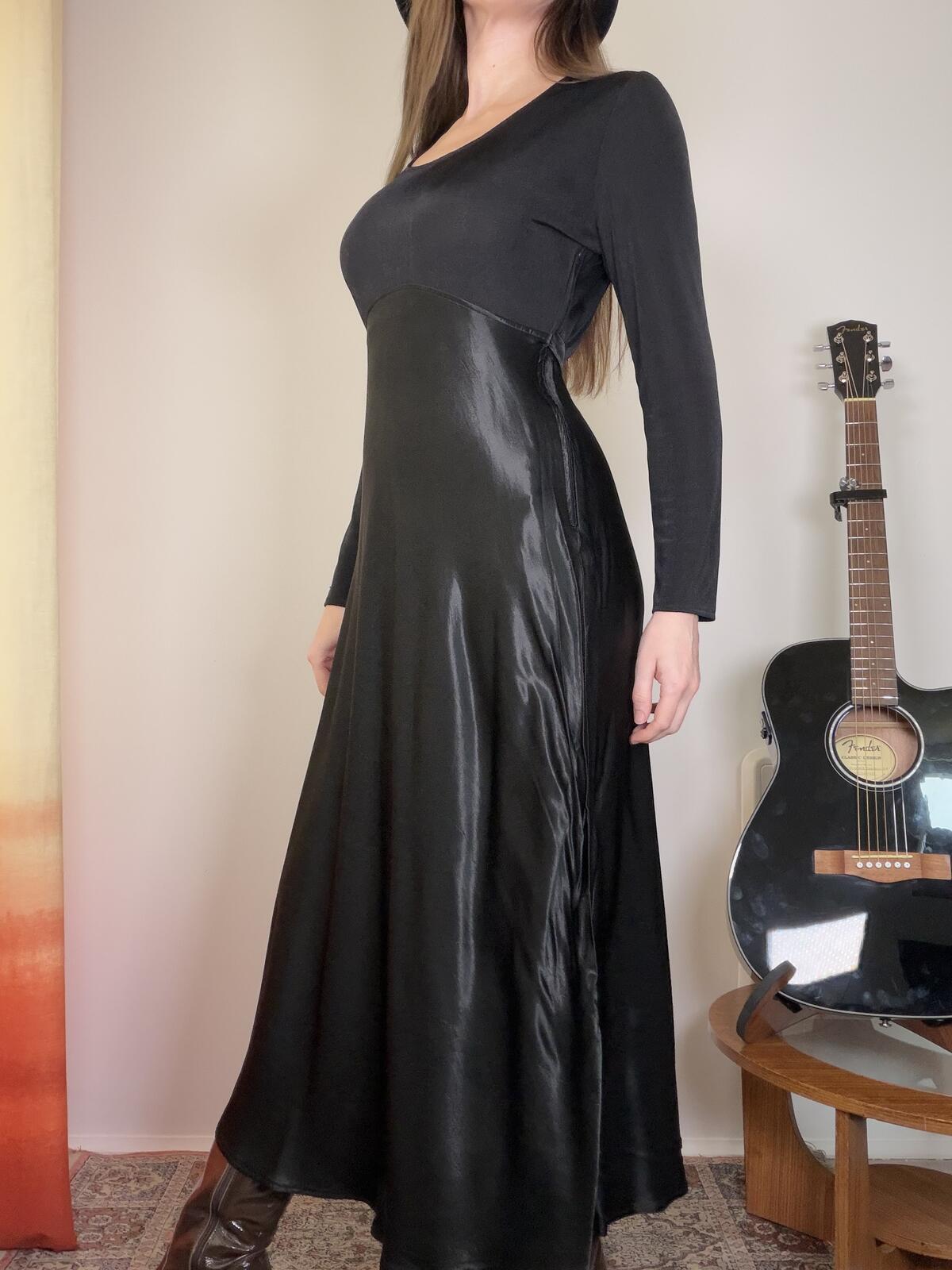 Vintage 1970s Maxi Dress Black Long Sleeve Whimsigoth Cocktail Dress Size 14