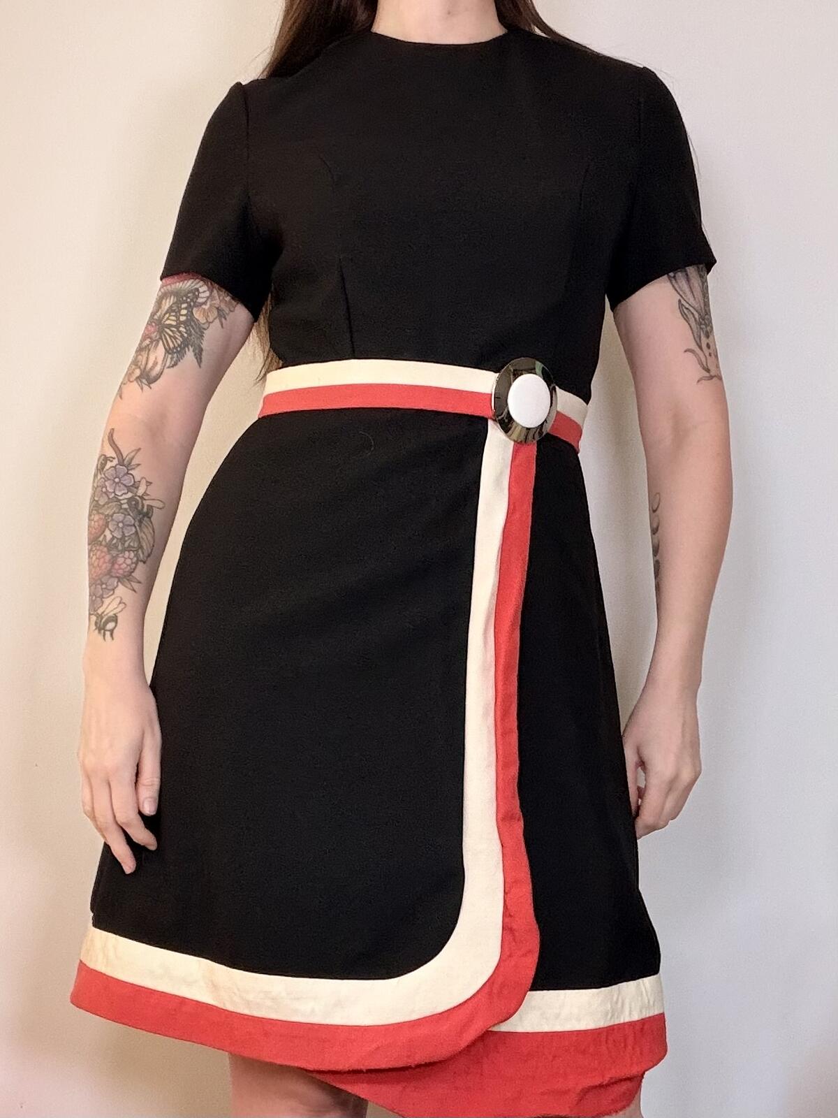 vintage 1960s Gogo Dress Black Mod Style Dress with Red and Cream Trim Size 10