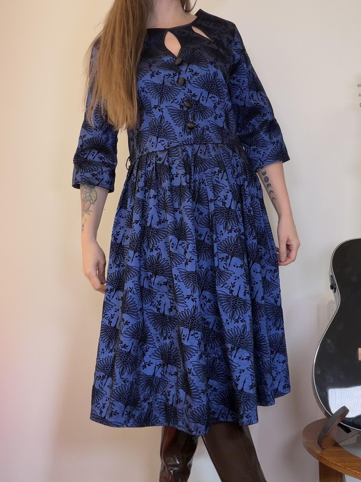 Voodoo Vixen Dress Retro blue black Rockabilly dress with cut out neck Size 16