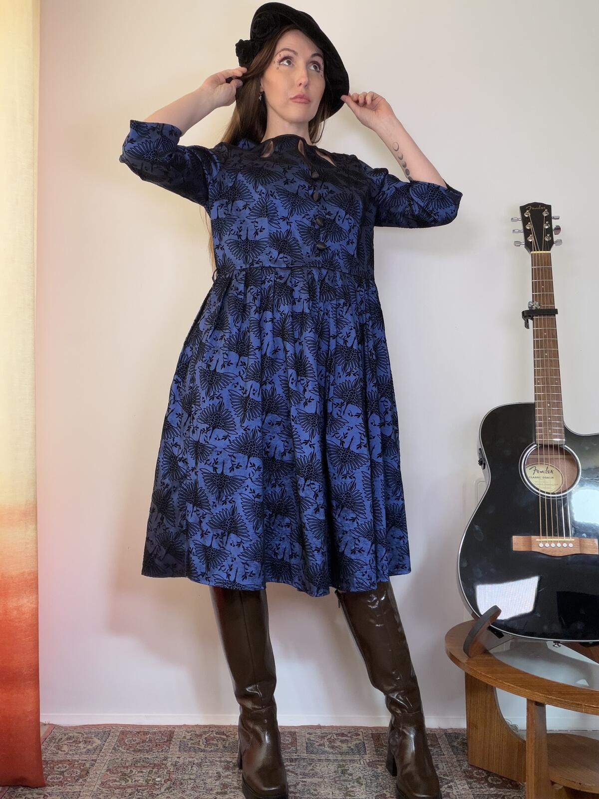 Voodoo Vixen Dress Retro blue black Rockabilly dress with cut out neck Size 16