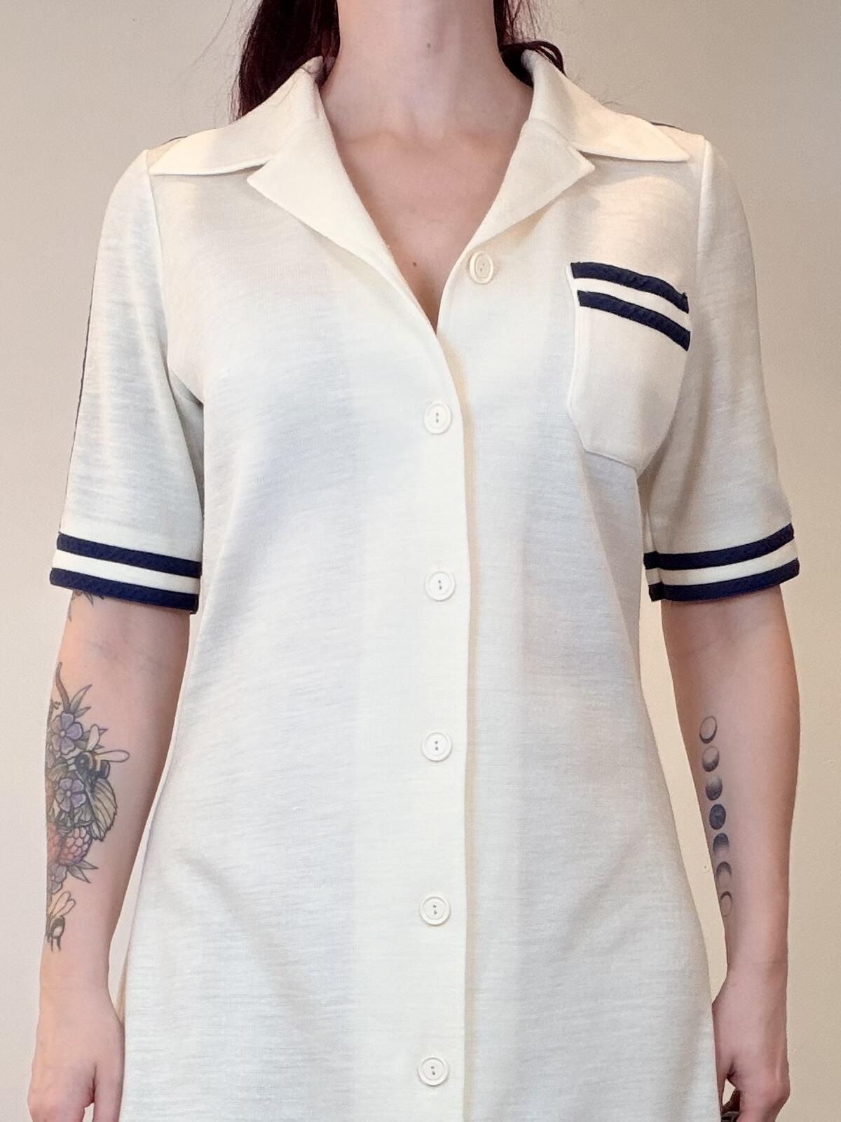 Vintage 1970s Shirt Dress Cream Button Front Dress with Navy Trim Size 14