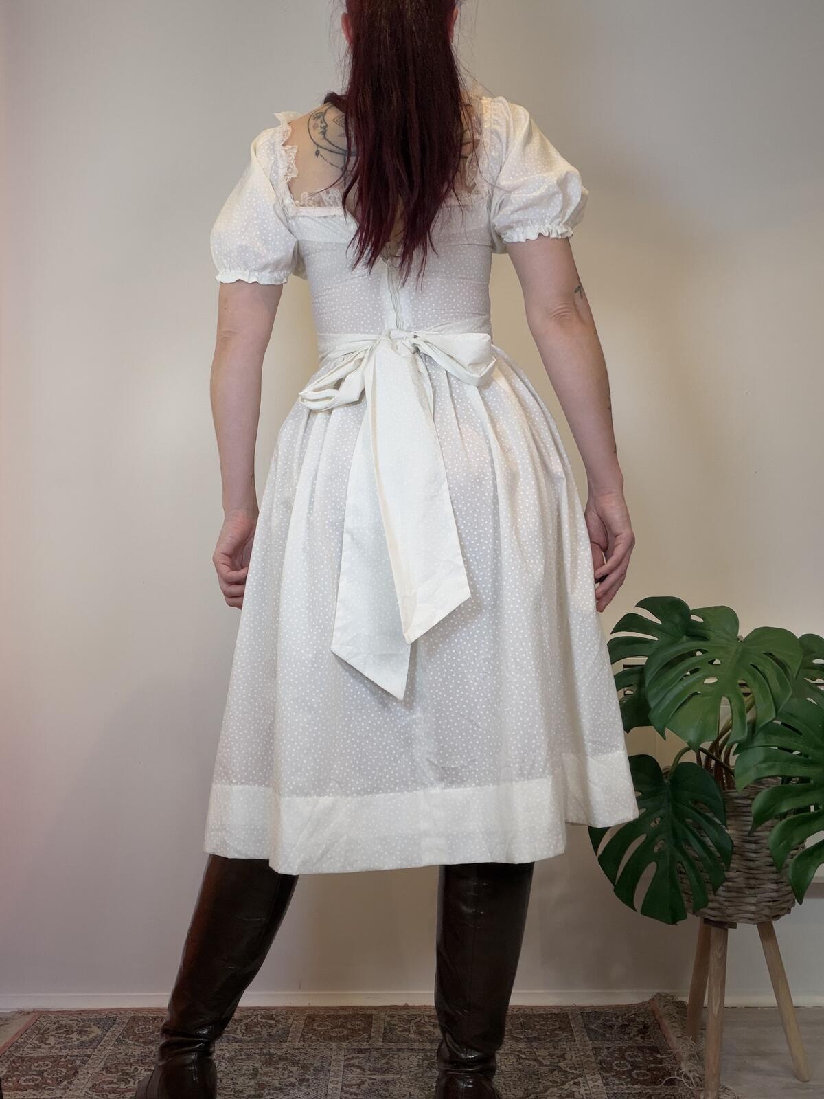 Vintage 1980s White Polka Dot Midi Dress with Puff Sleeves and Lace Trim Size 6