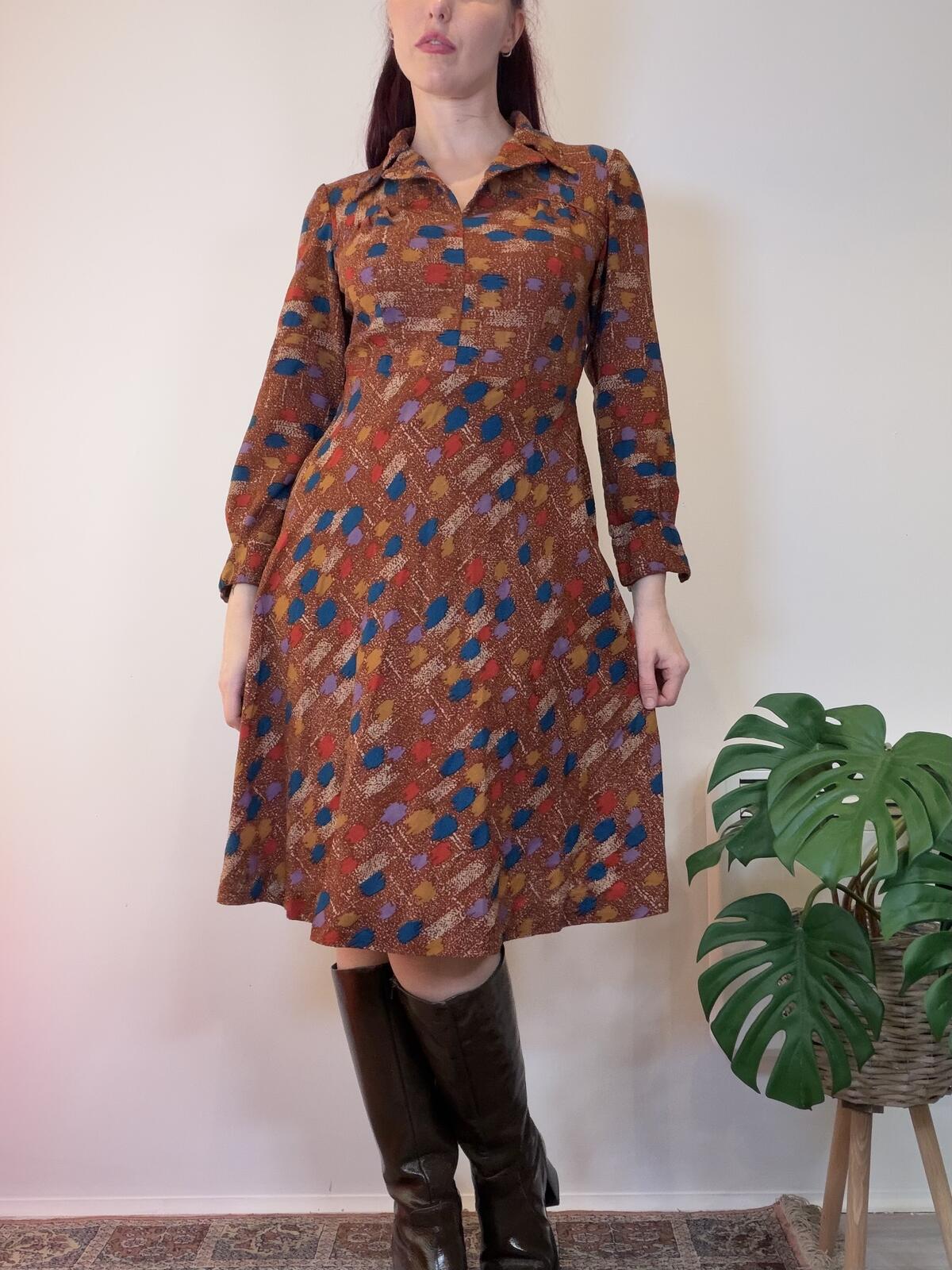 Vintage 1970s shirt Dress Brown Patterned Long Sleeve Dress Size 12