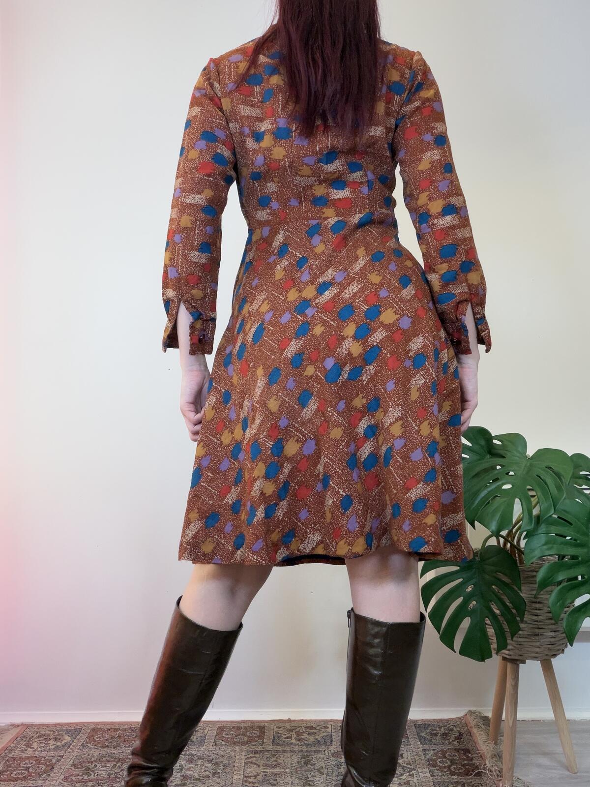 Vintage 1970s shirt Dress Brown Patterned Long Sleeve Dress Size 12