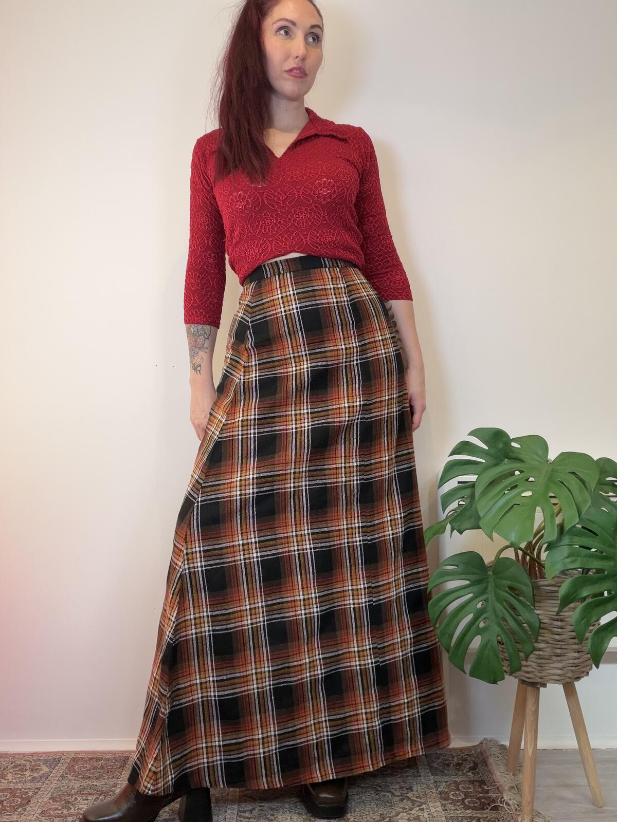 Vintage 1970s Tartan Skirt Long Plaid Maxi Skirt in Autumnal Tones Size 10