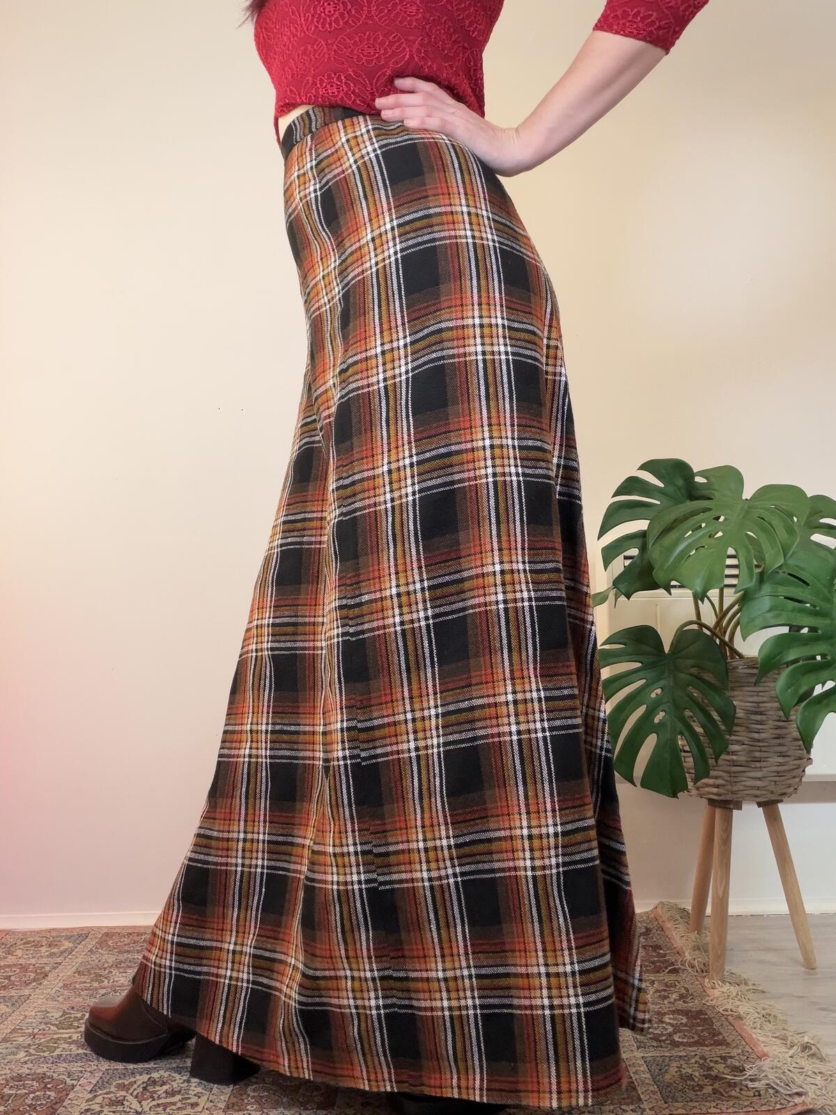 Vintage 1970s Tartan Skirt Long Plaid Maxi Skirt in Autumnal Tones Size 10