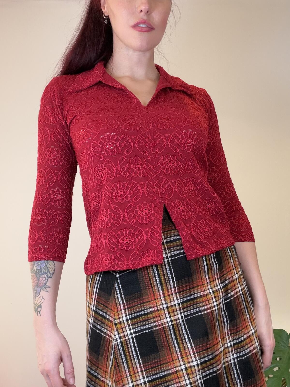 Vintage Y2k Red Lace Blouse Collared 3/4 Sleeve Top with Front Slit Size 10