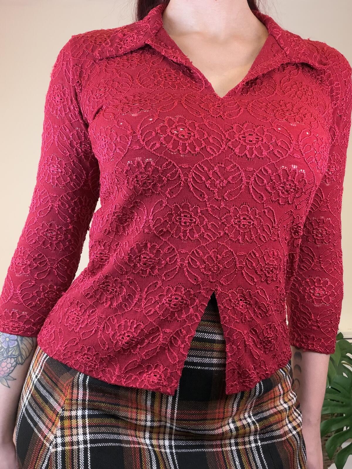 Vintage Y2k Red Lace Blouse Collared 3/4 Sleeve Top with Front Slit Size 10
