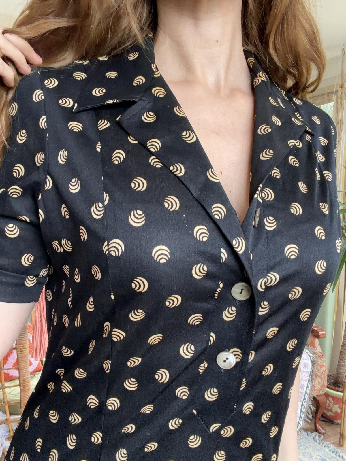 Vintage 1980s shirt Dress Black Midi Dress with Beige Polka Dots Size 18