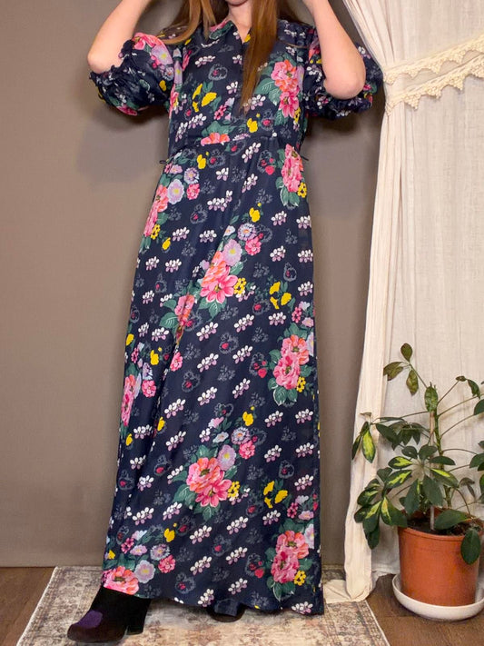 Vintage 1970s Maxi Dress with Puff Sleeves size 16 long floral Cottagecore Dress