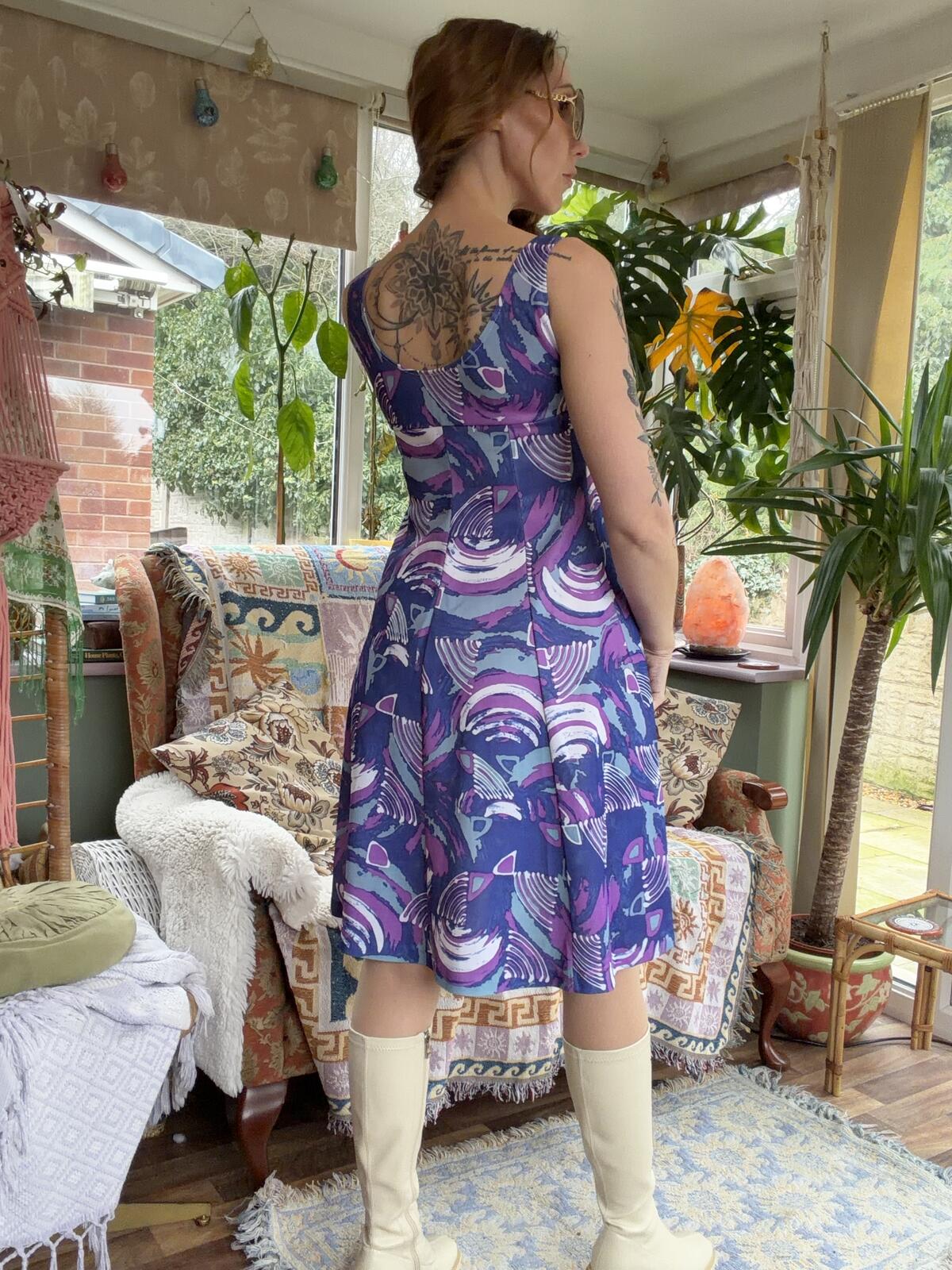 Vintage 1960s Mini Dress Size 12 Summer Sleeveless Purple Patterned A Line Dress