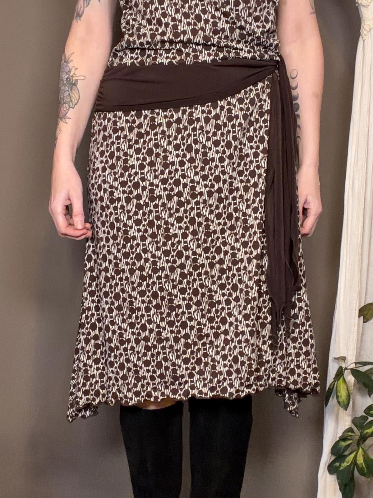 Vintage Y2K Summer Dress with Low Tie Waist Brown Cream Midi Dress Size 12